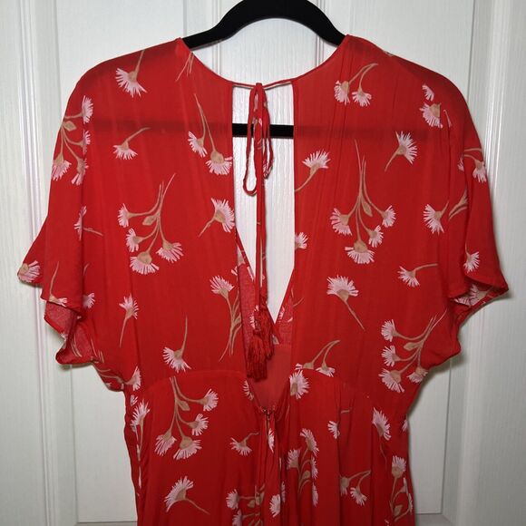 Lush Kimono Deep V Mini Dress Size Large Red Floral Double Button Front Tie Back - Picture 4 of 14